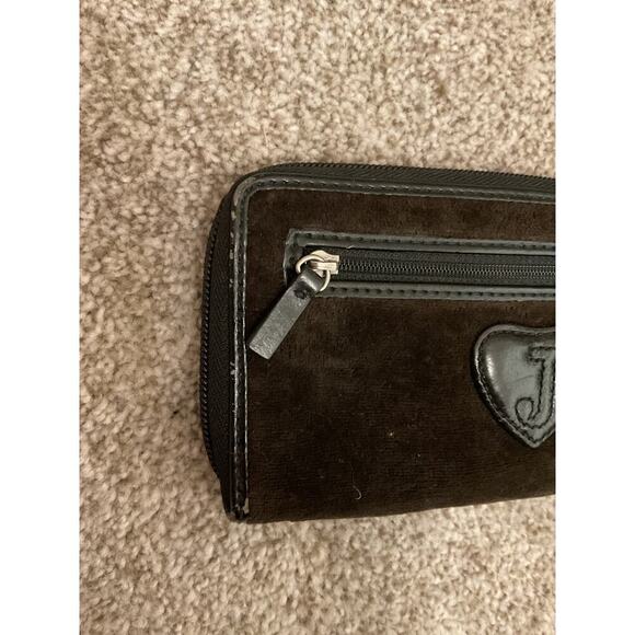 Vintage Y2K Juicy Couture Black Velvet Crown Rhinestone Pouch Zipper Wallet - Picture 6 of 9